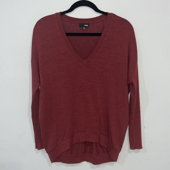 Aritzia Wilfred Free v-neck Oversized Burhundy Red jersey tee size XS - Picture 1 of 10